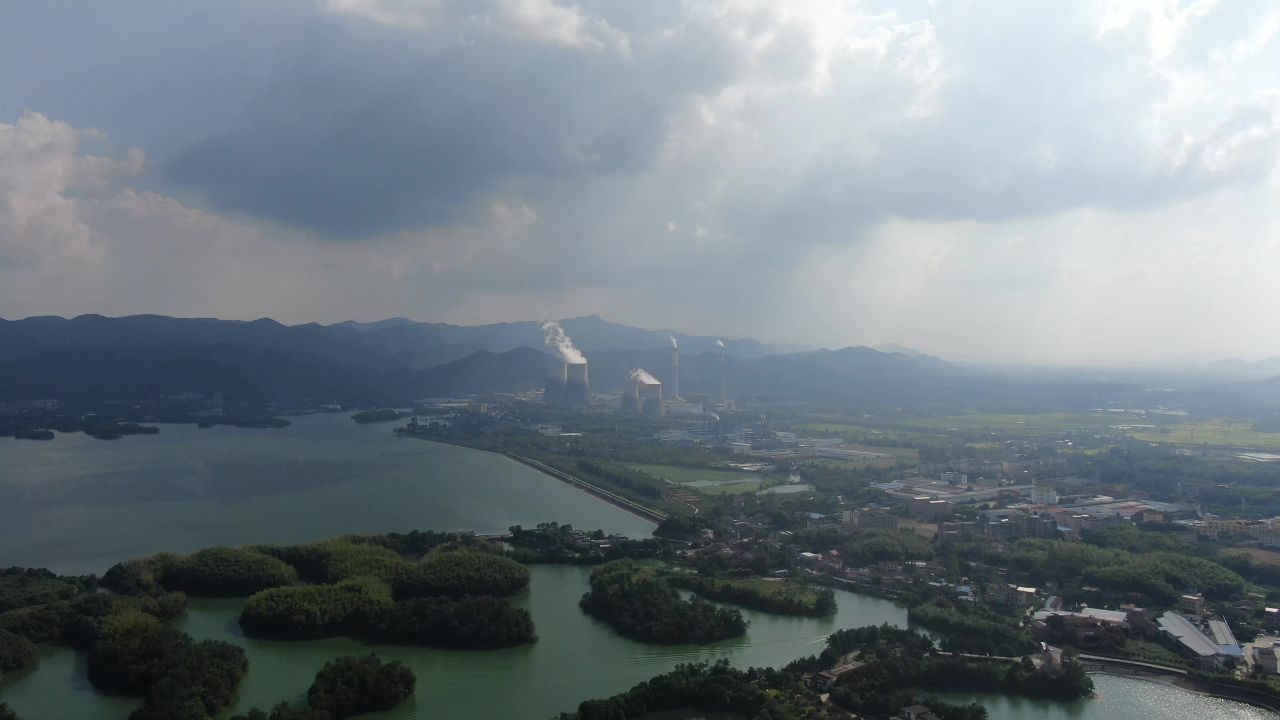 祖国大好河山湖北赤壁陆水湖航拍  