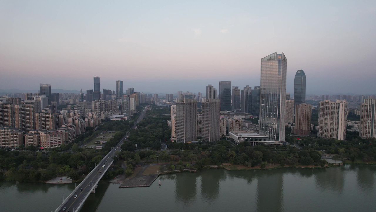 广东惠州城市夜幕降临夜景灯光航拍 