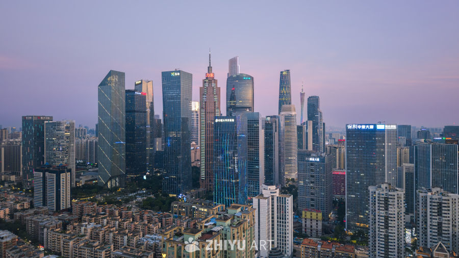 都市黄昏天际线