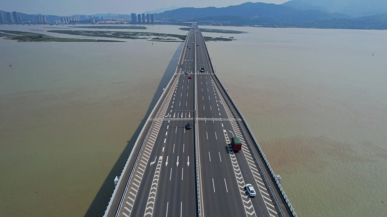 航拍福州道庆洲大桥景观