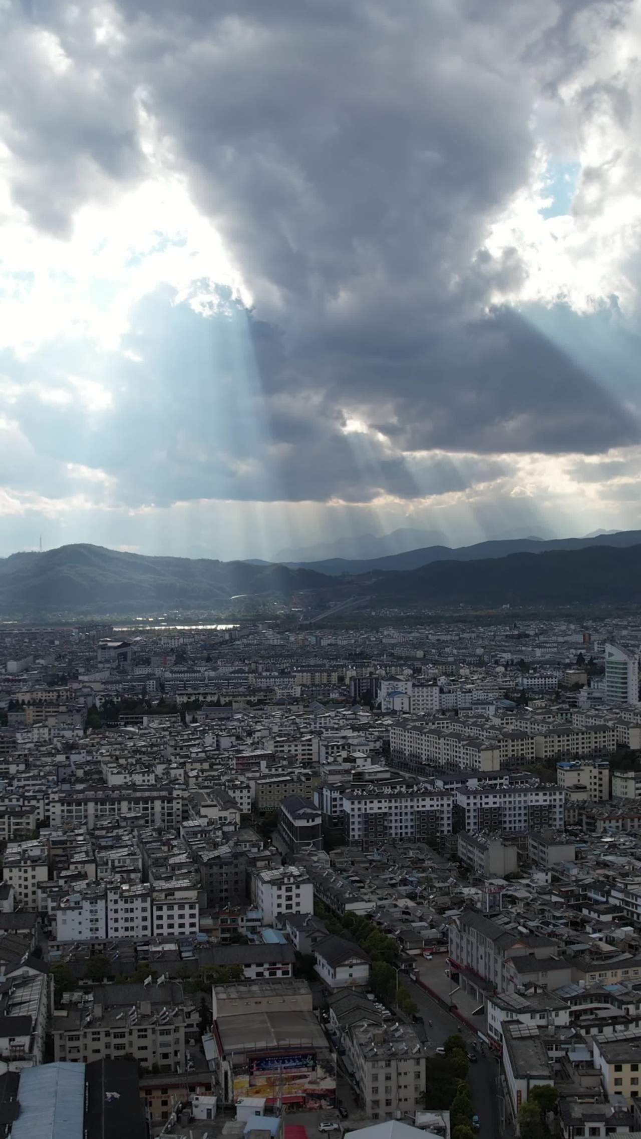 阳光之城