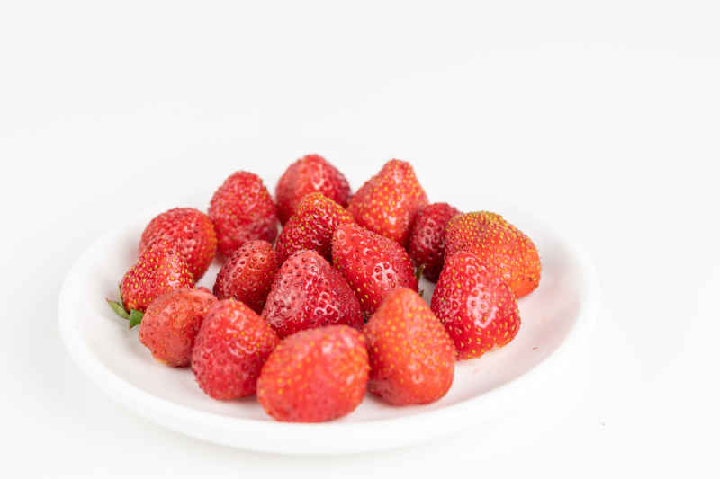 新鲜草莓水果实拍 40