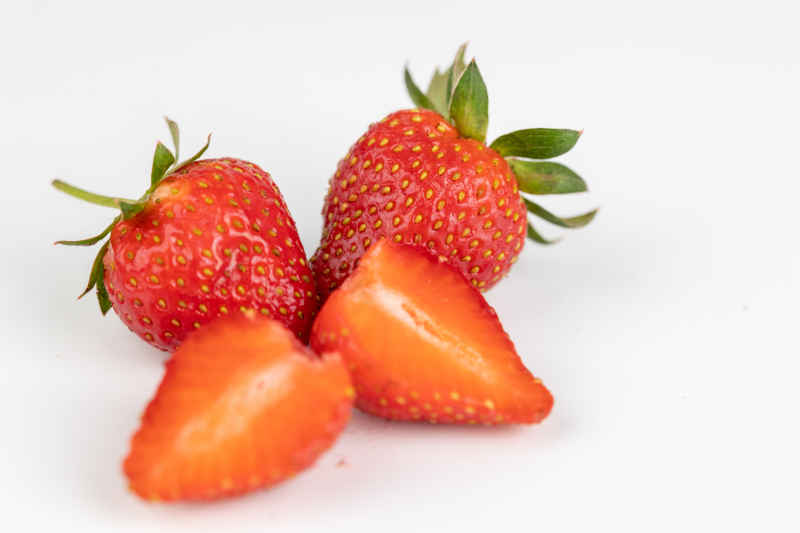 新鲜草莓水果实拍 46