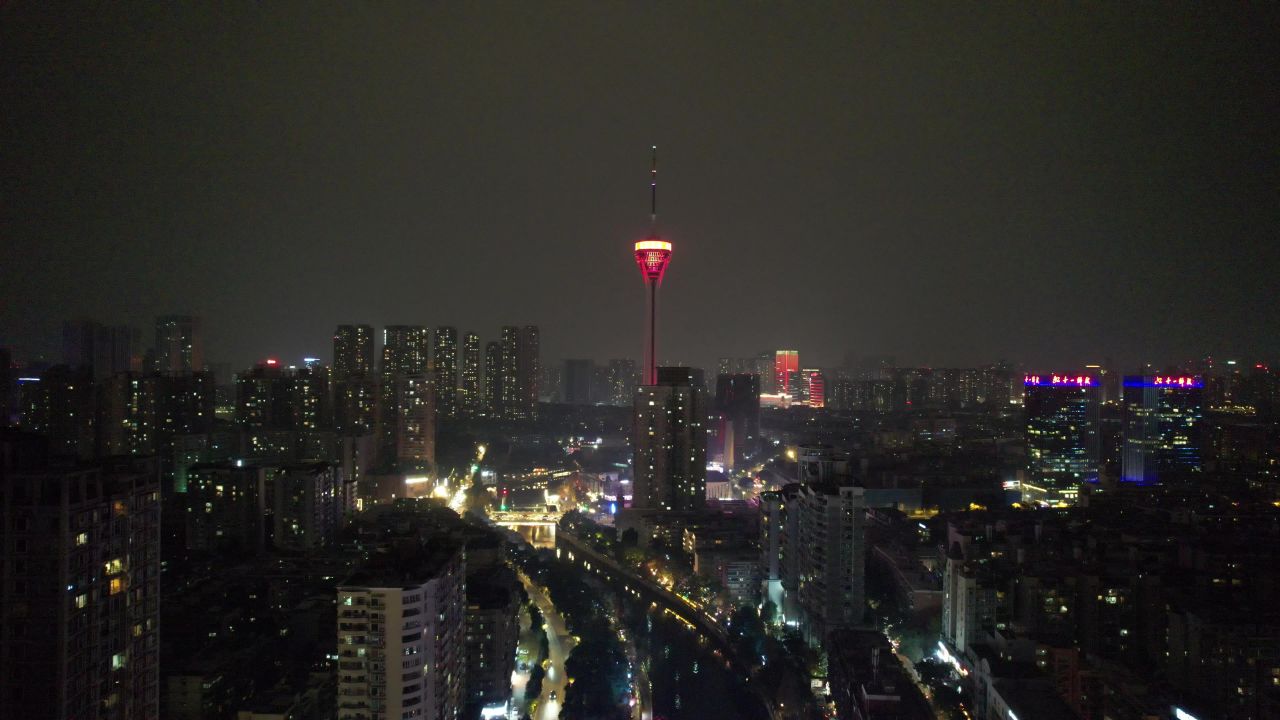 四川成都天府熊猫塔夜景灯光航拍 