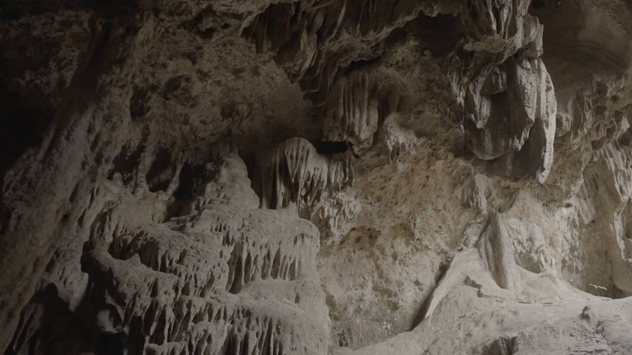 溶洞 6