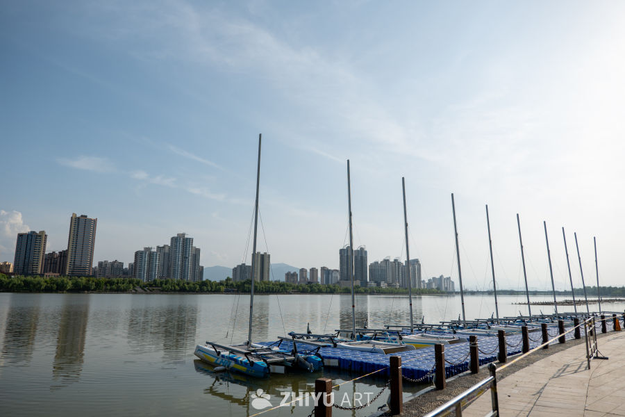 江边美景及帆船 5