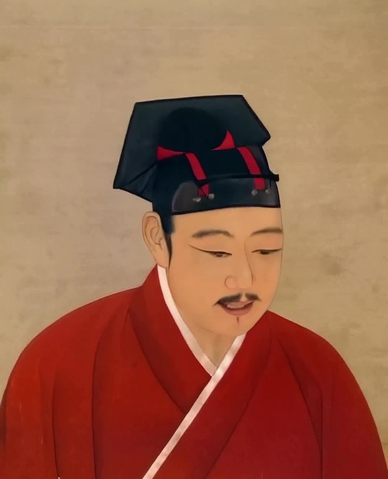 画作中，一位男子身穿红色官服，内衬白色衣领，头戴黑