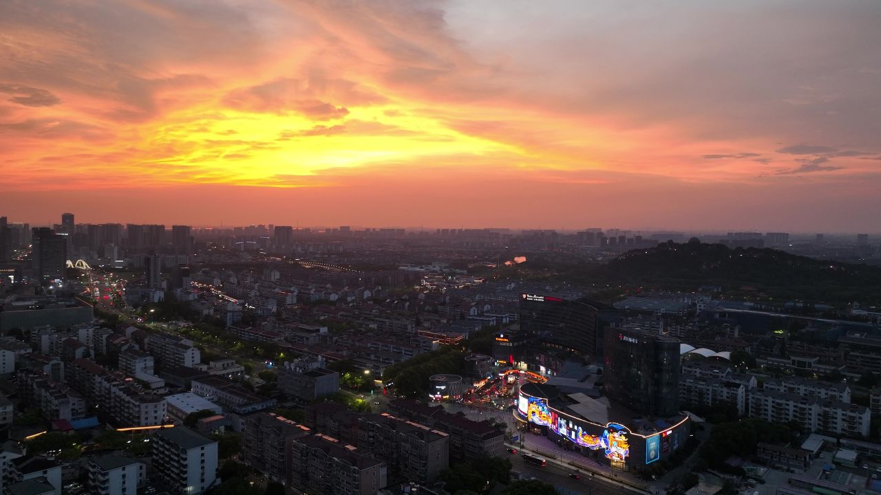 4K航拍昆山城市日落夜景风光 2