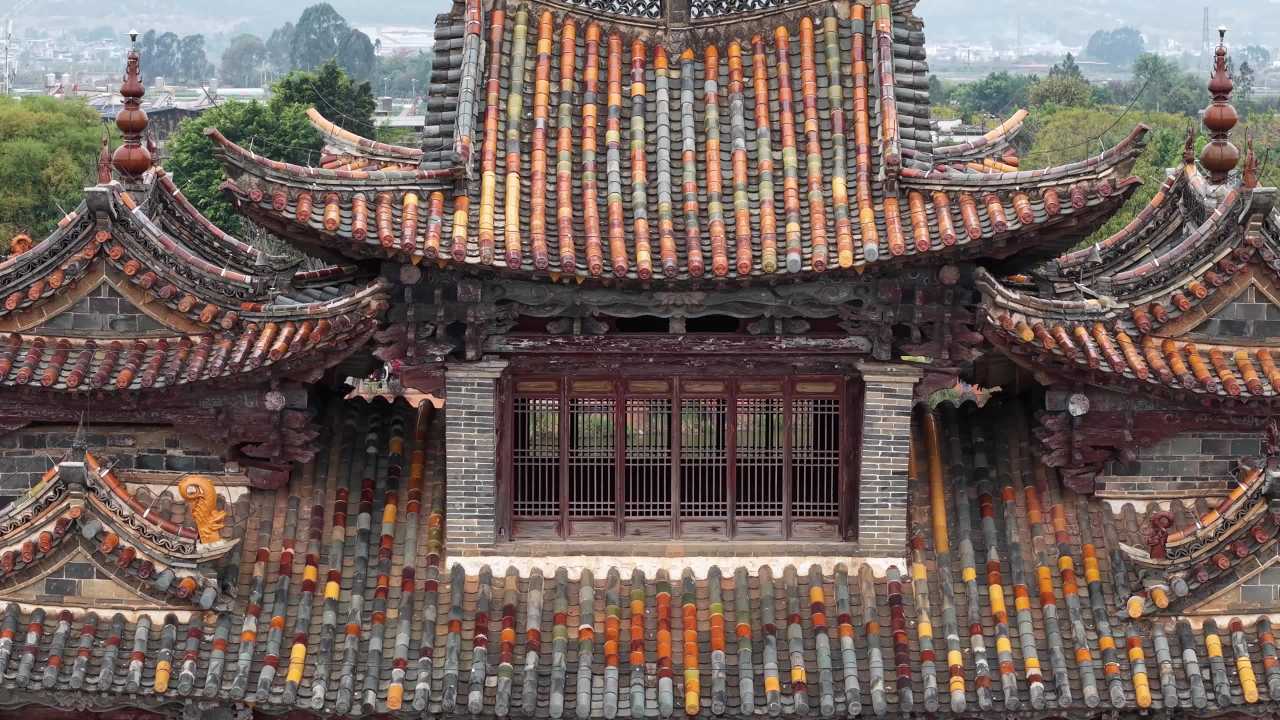 古桥与水景的和谐之美