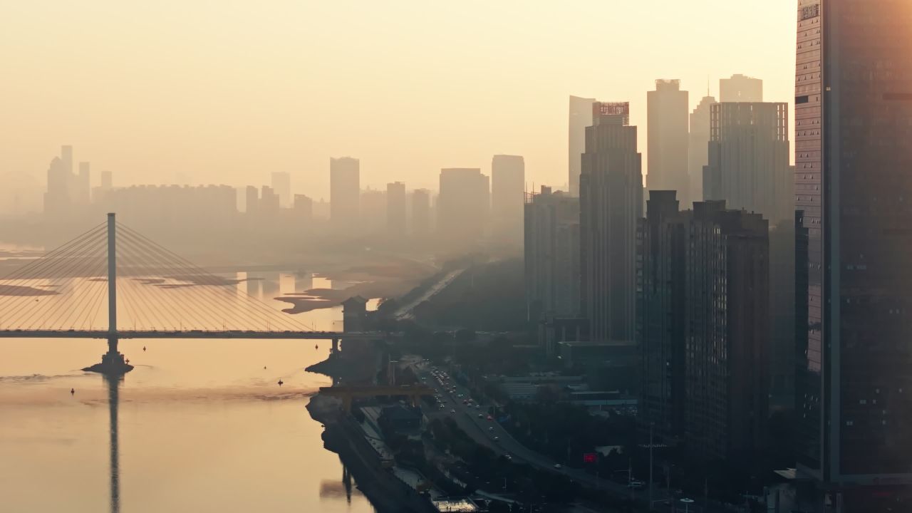 江西南昌城市风光航拍 8