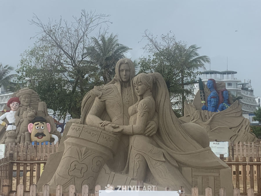 沙滩上的浪漫情侣沙雕
