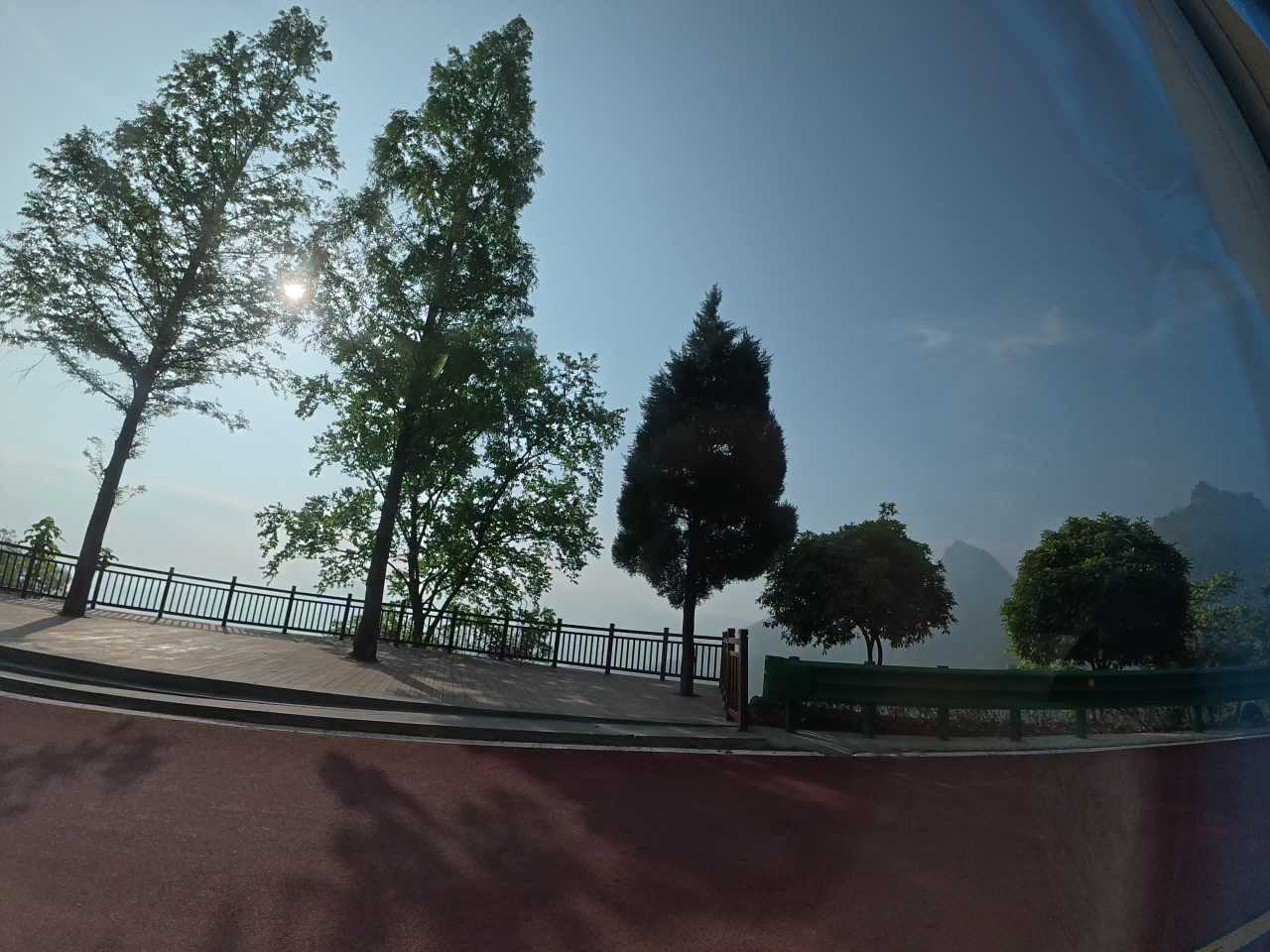 山间公路风景