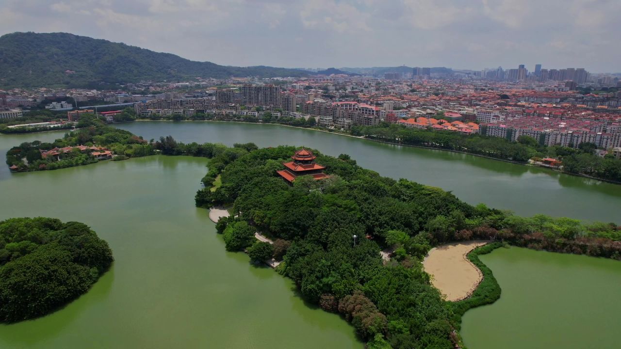 航拍泉州西湖公园