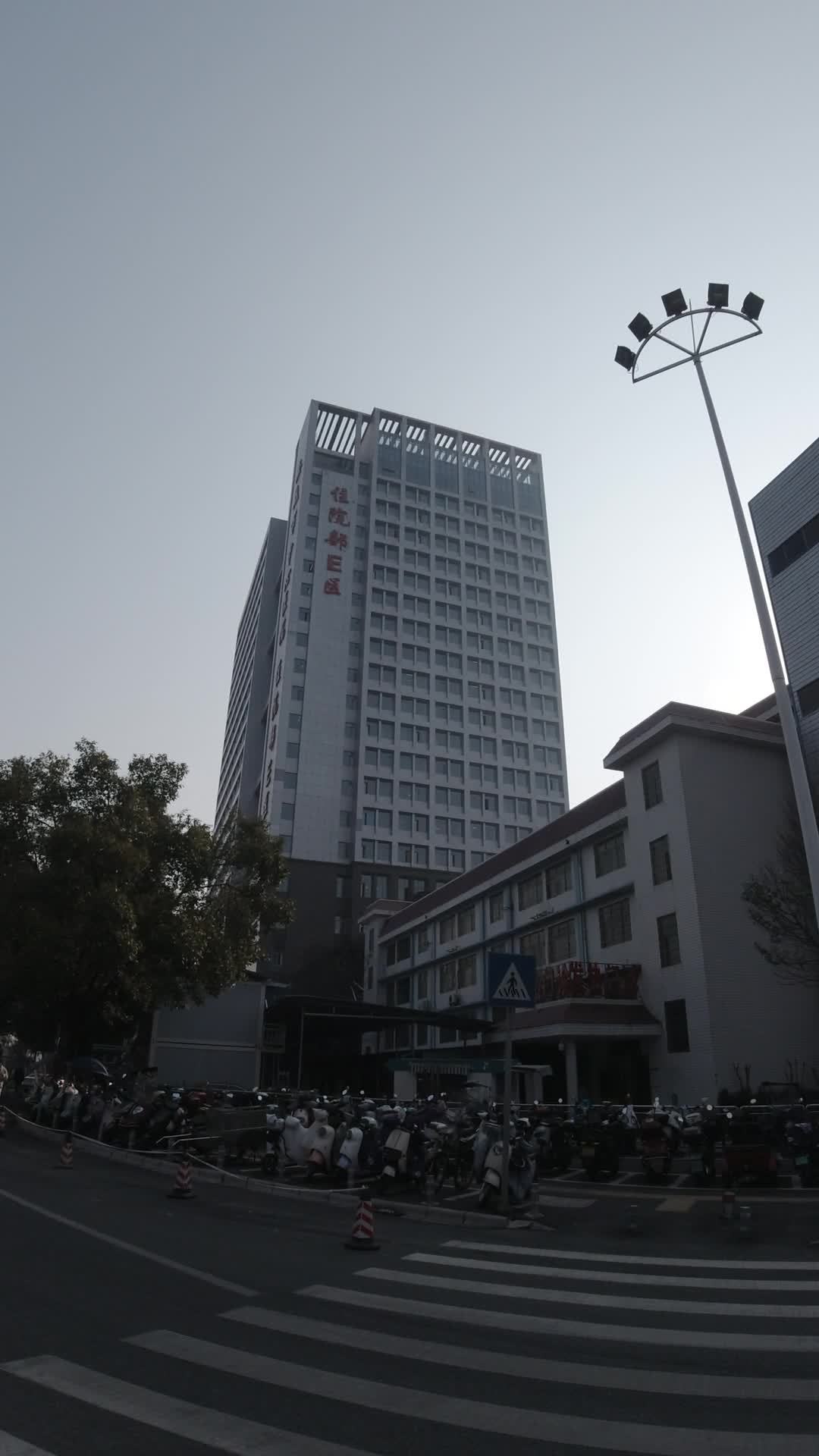 医院 16