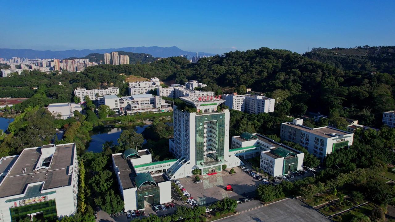 航拍福建农林大学景观