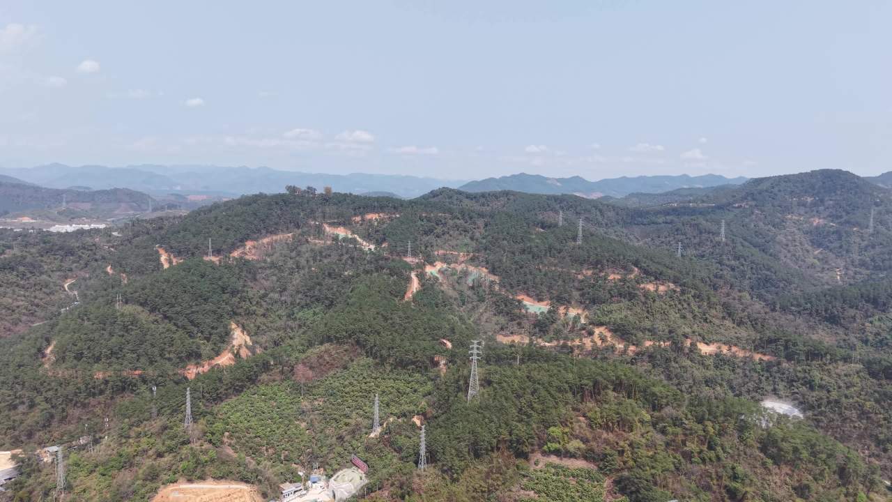 山间电力之舞