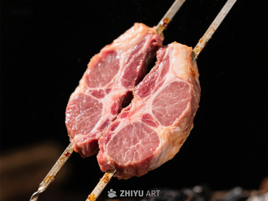 串烤肉块特写