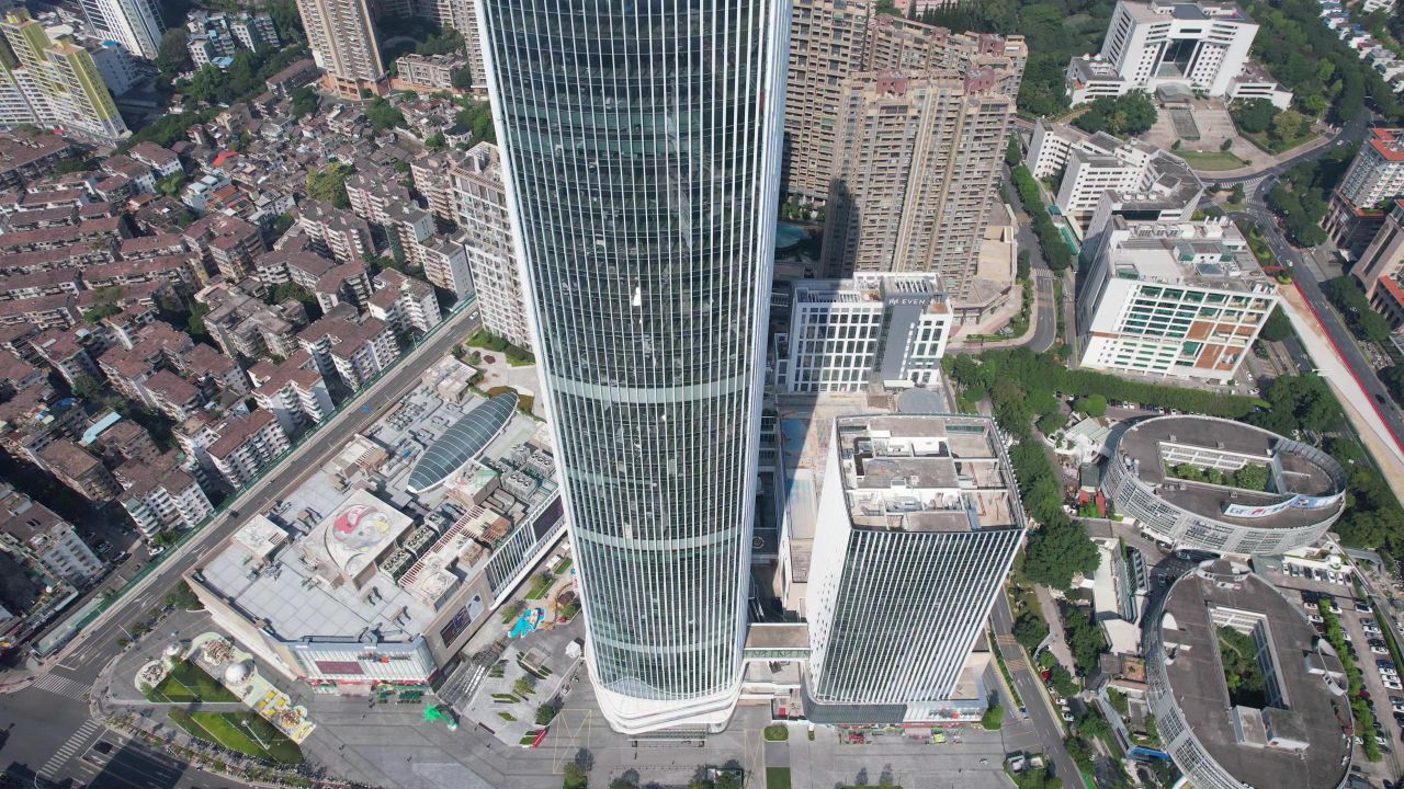 广东中山完美金鹰大厦地标建筑航拍 