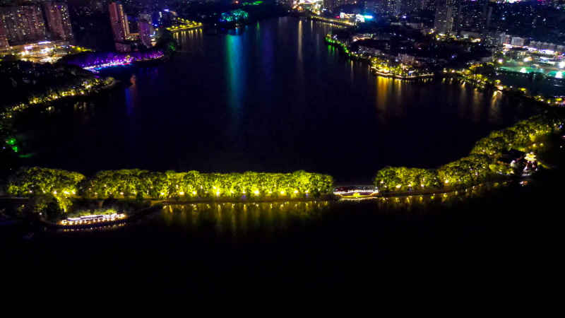 航拍江西九江甘棠公园夜景 