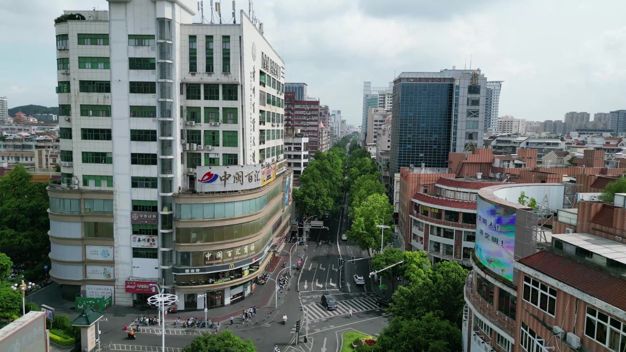 航拍福建漳州城市建设