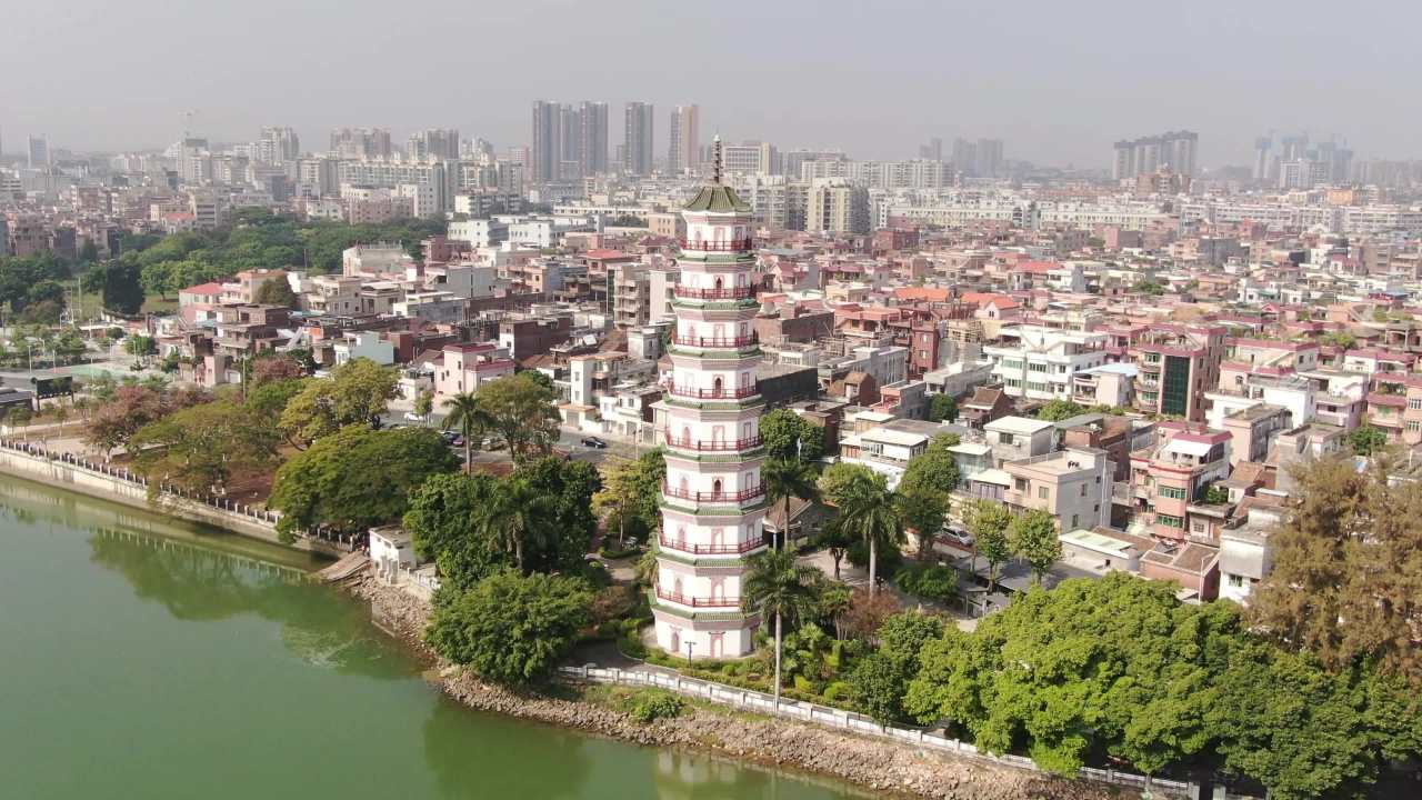 东莞