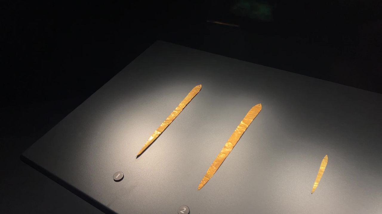四川广汉三星堆博物馆-青铜器物