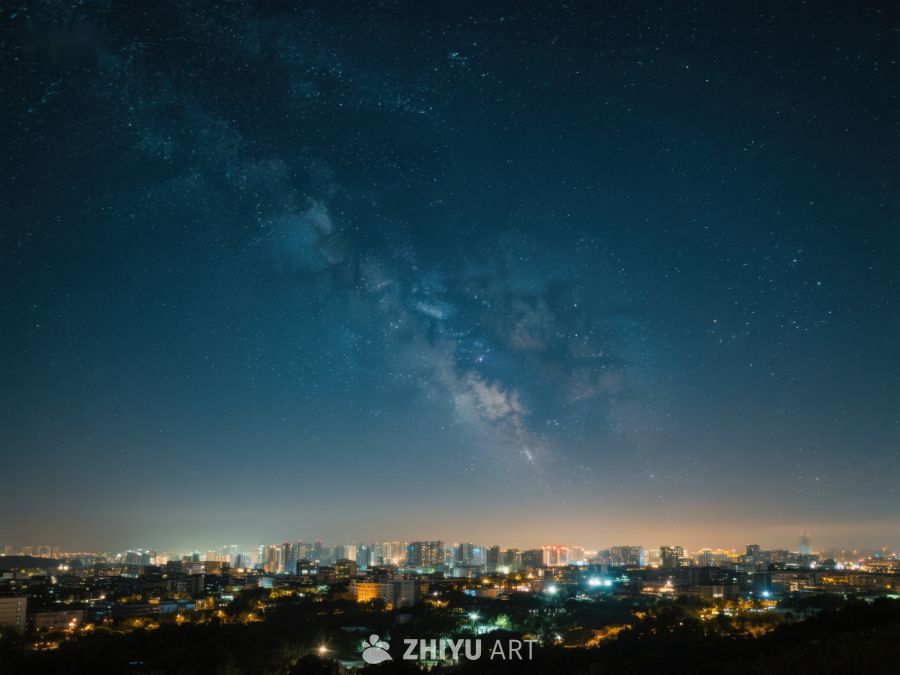 夜空银河与城市灯火交相辉映 451