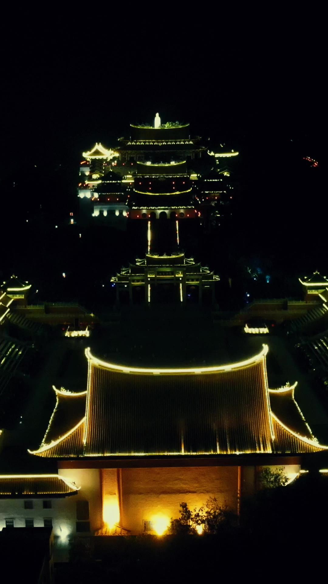 旅游景区福建湄洲岛妈祖庙夜景竖屏 