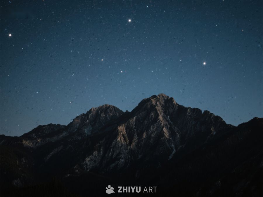 夜空下的巍峨山脉 334