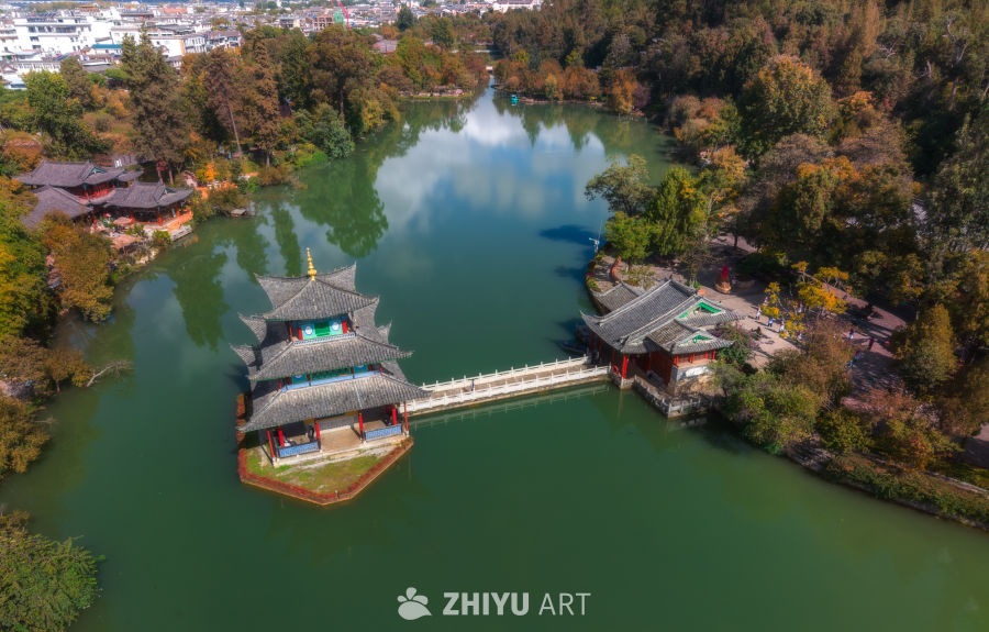 未见到雪山的黑龙潭