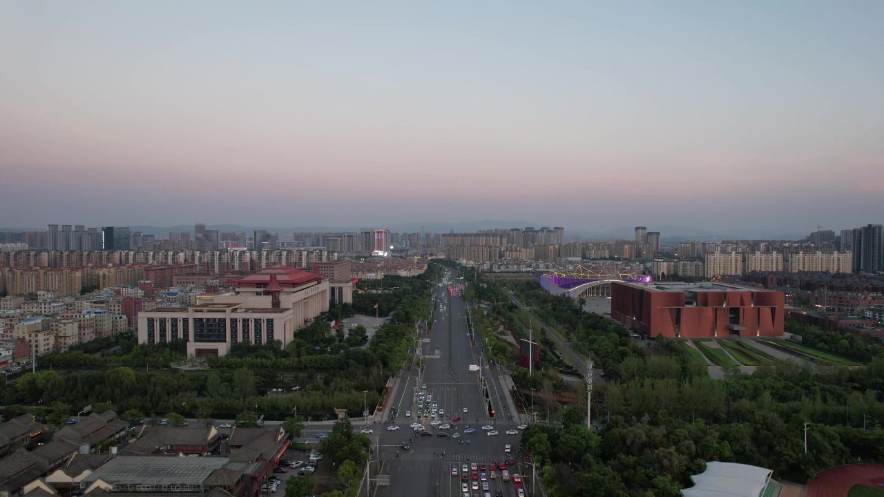 云南昆明城市夕阳晚霞航拍
