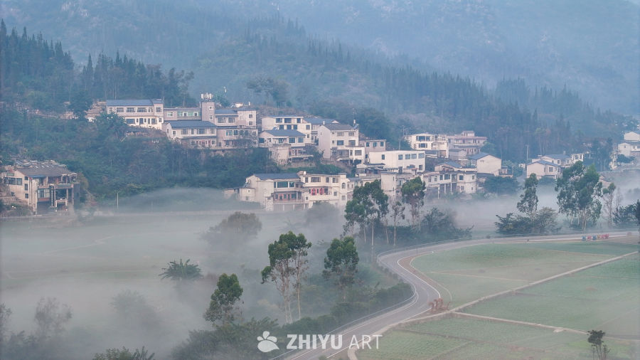 水墨画般的乡村晨景 27