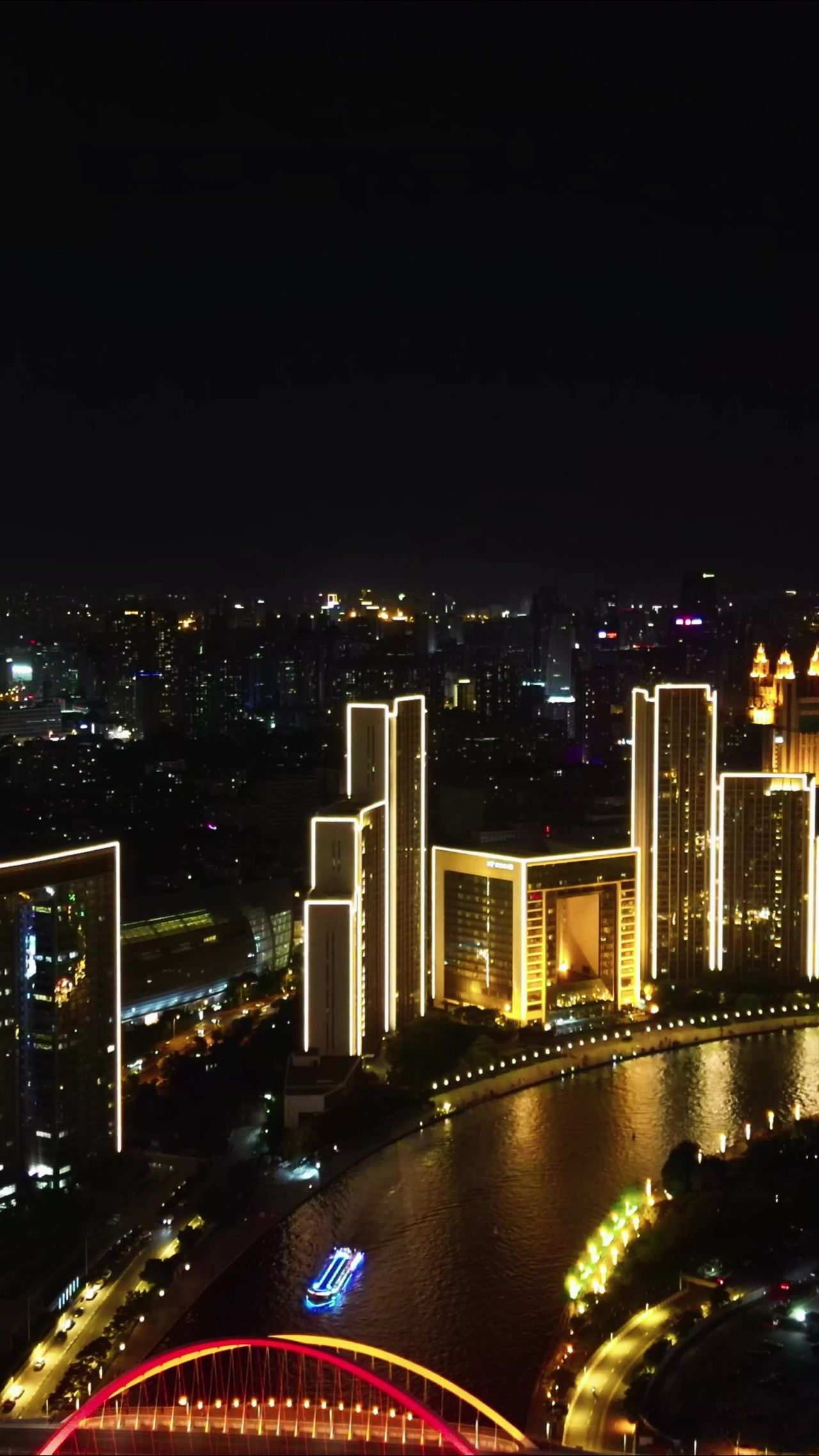 天津海河两岸夜景灯光竖屏航拍 