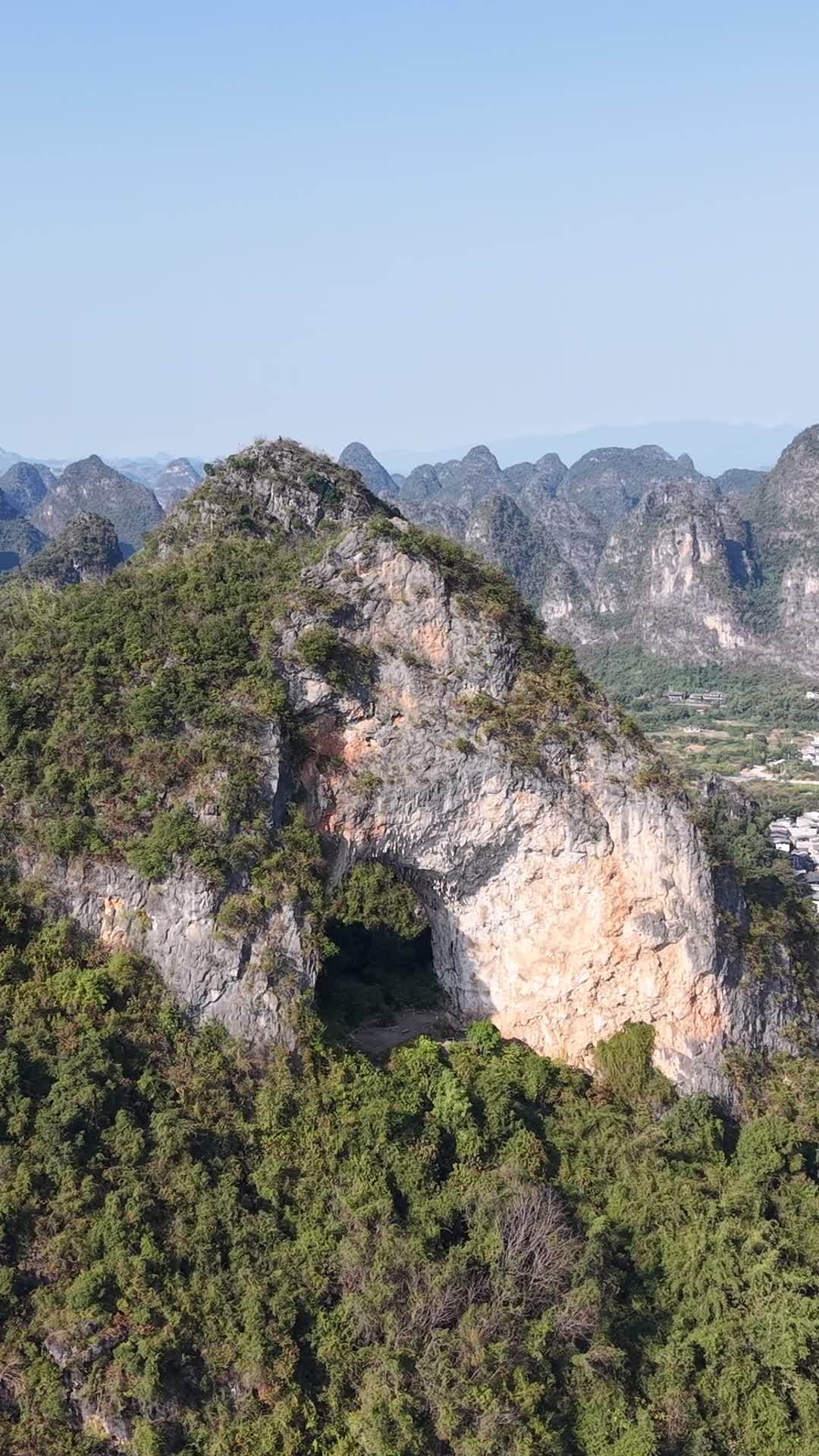 喀斯特山洞奇观