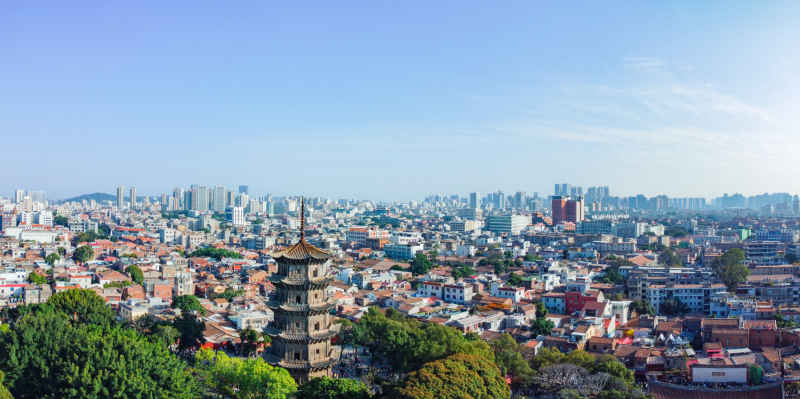 航拍福建泉州古城区建筑风光 12