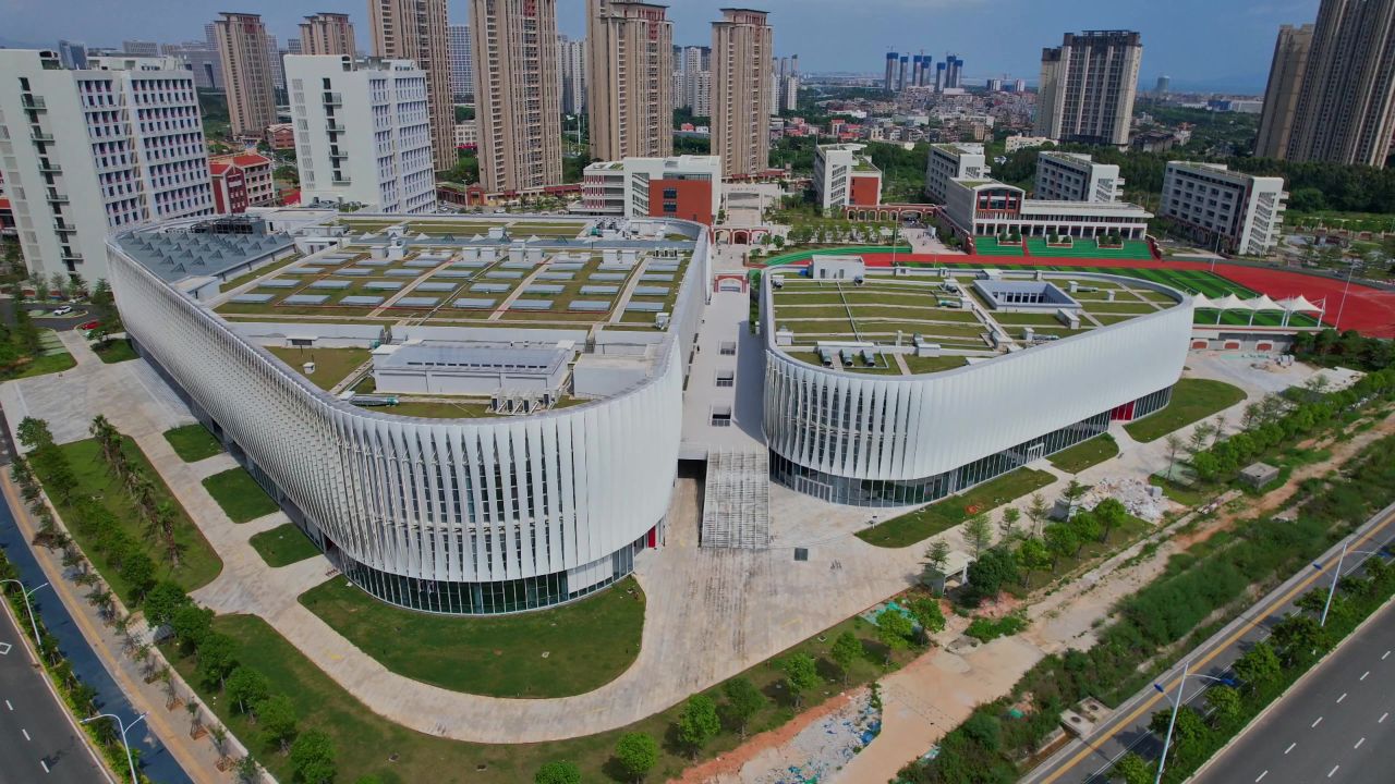 航拍厦门翔安体育交流中心 3