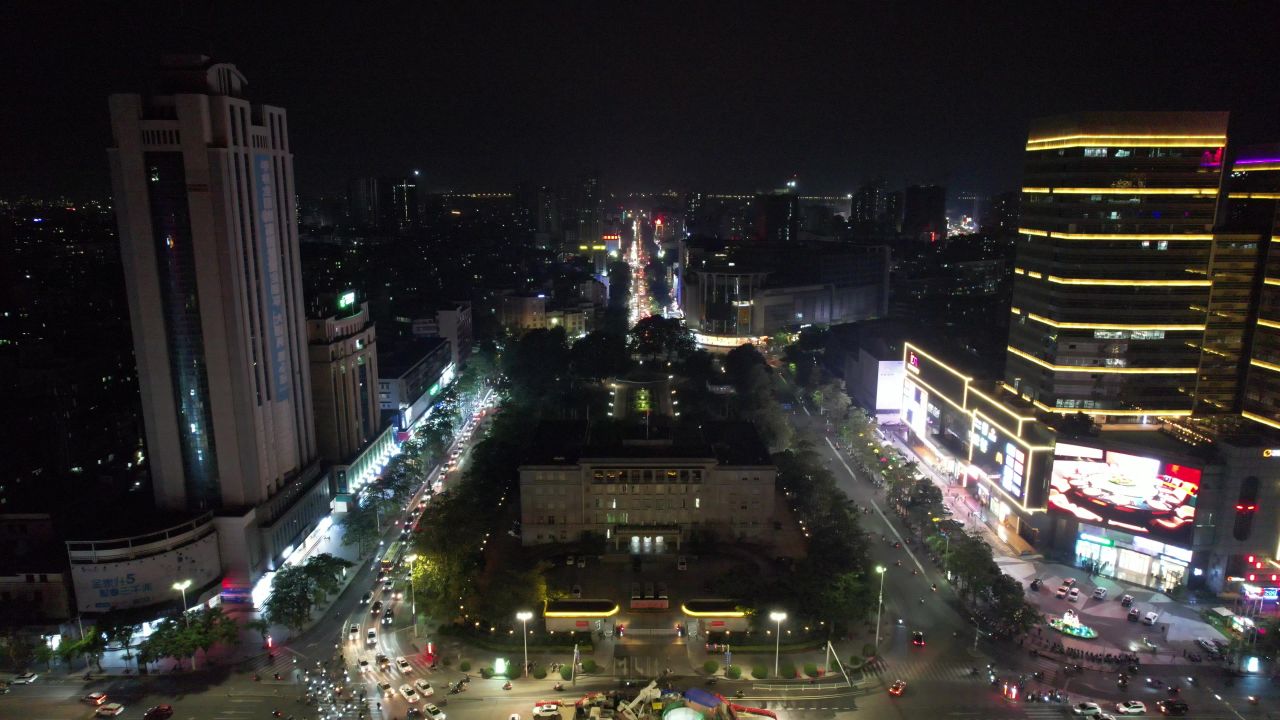 广东湛江城市夜景灯光交通城市大道航拍 