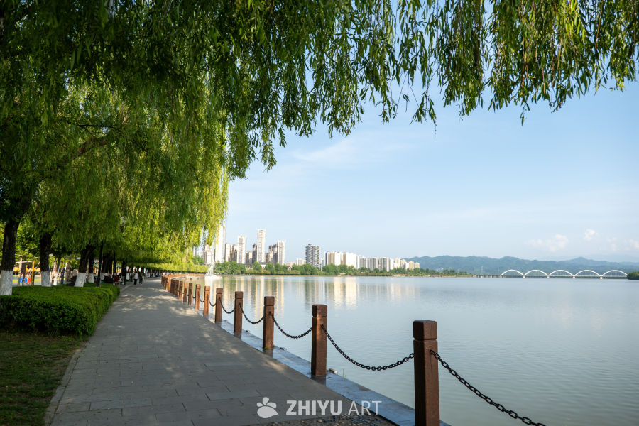 江边美景及帆船 6