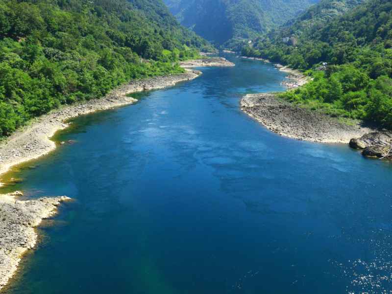 天峨龙滩水电站景观 6