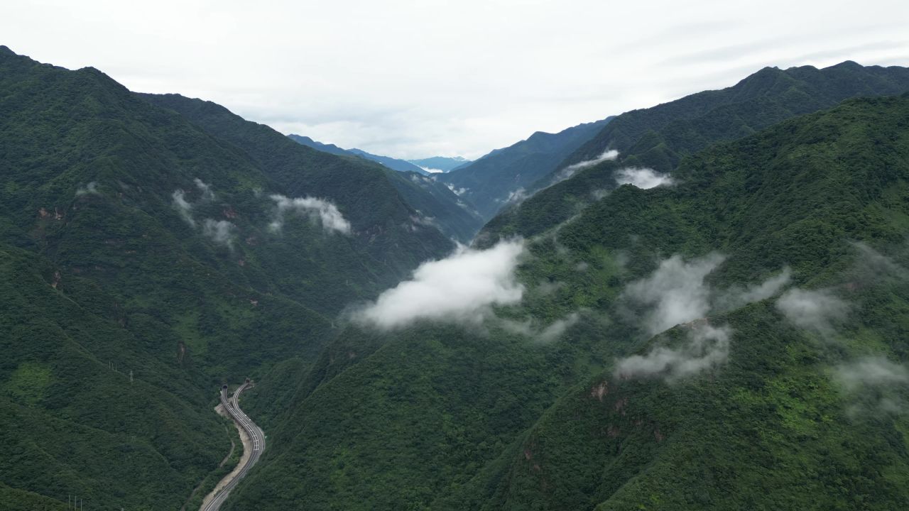 航拍涝峪云海