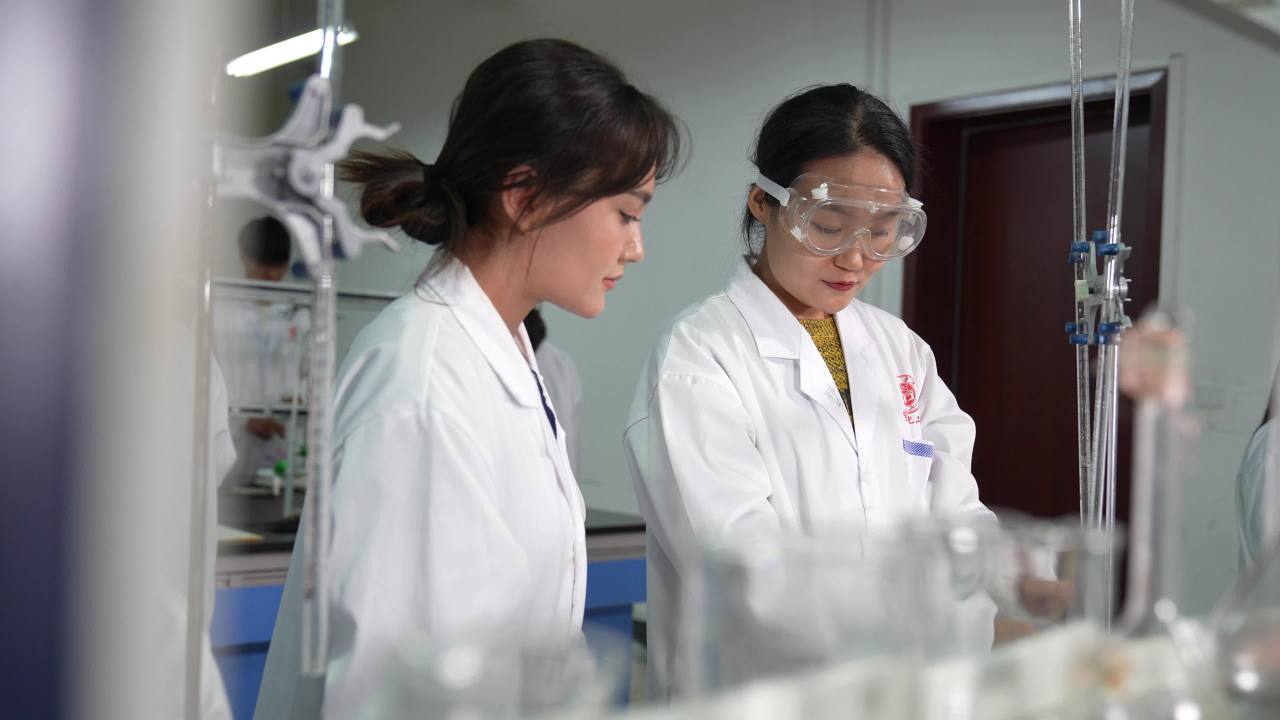 大学实验室实验课