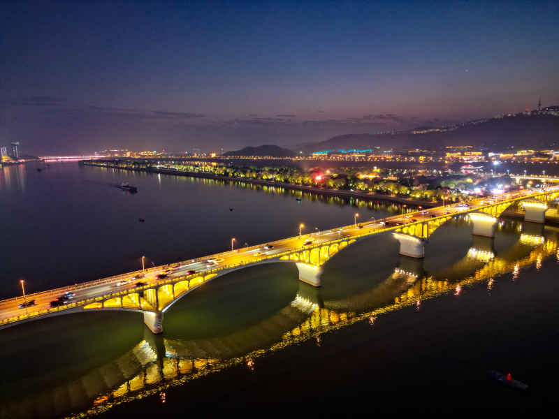 湖南长沙城市建筑高楼交通航拍摄影图
