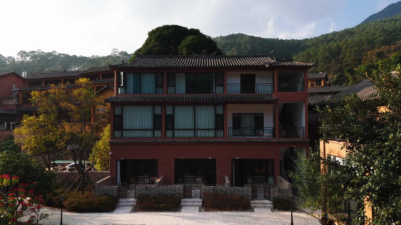 山间古韵庭院