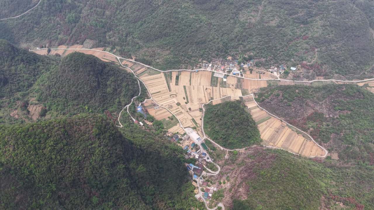 河池 15