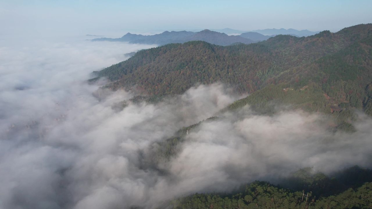 祖国壮丽河山清晨云海云雾缭绕航拍 