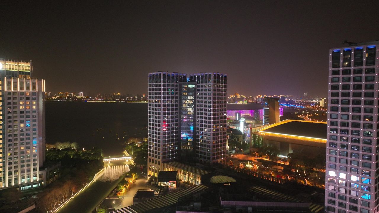 航拍苏州金鸡湖夜景