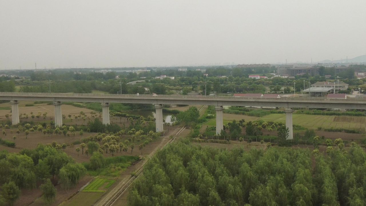 交通运输行驶高铁窗外风景实拍 