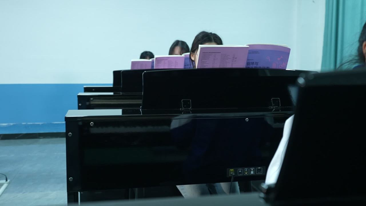钢琴课 8