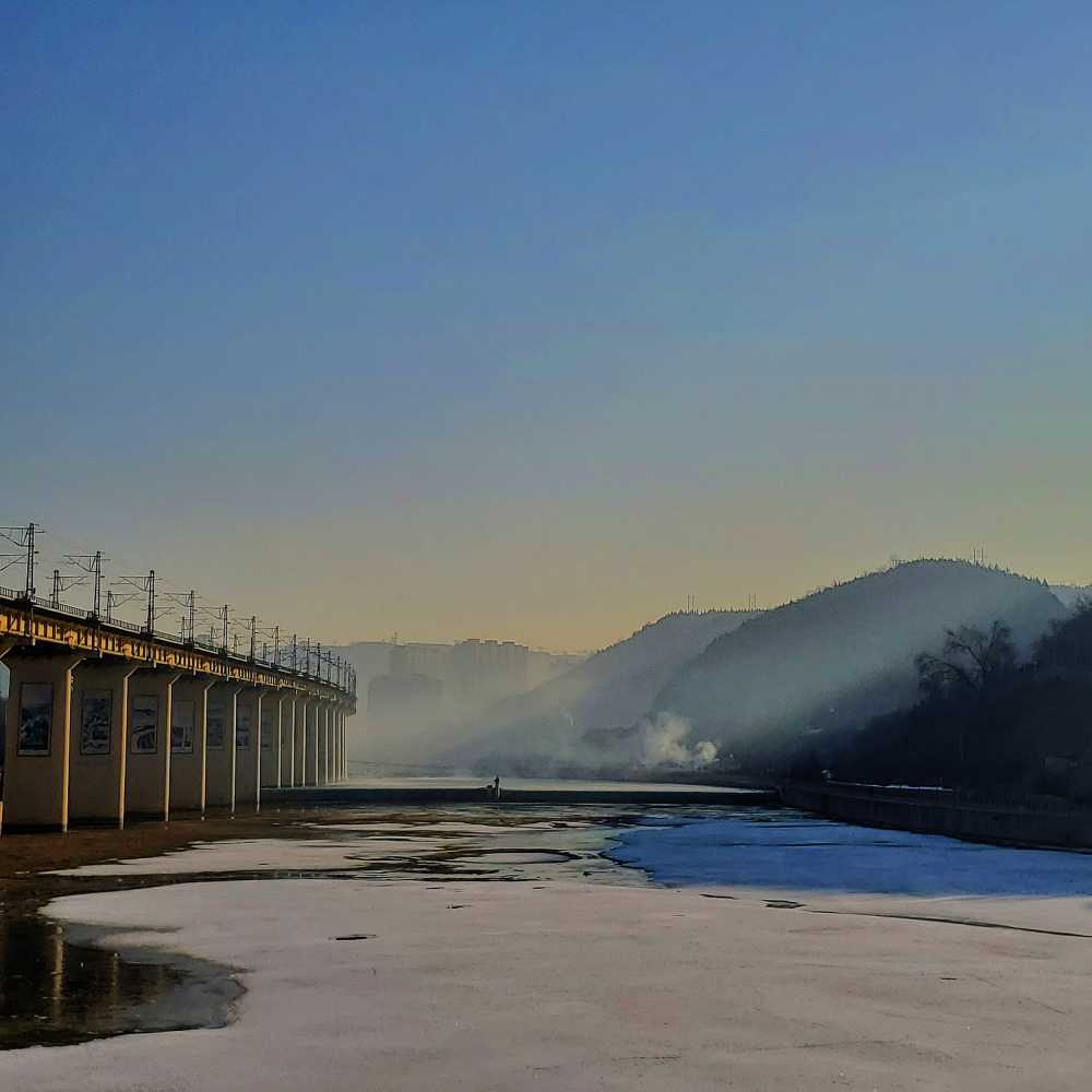 抖气河