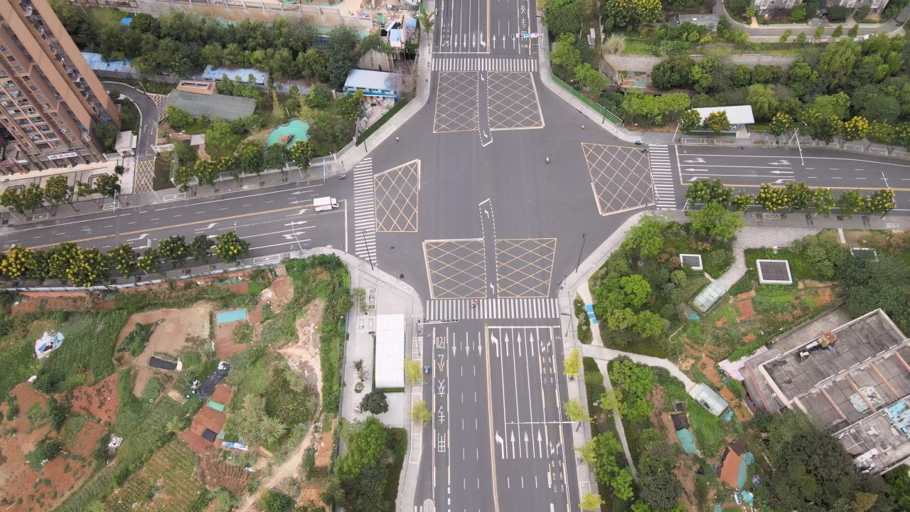 静态管理之下的城市街道